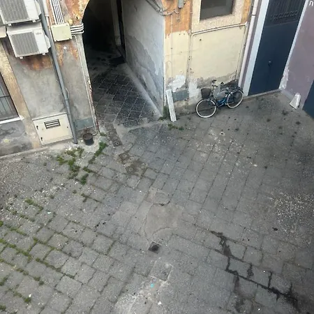 Alicanteinn Dom wakacyjny Katania